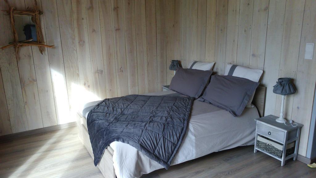 Chambre D'Hotes De L'Estuaire De Blaye Room photo